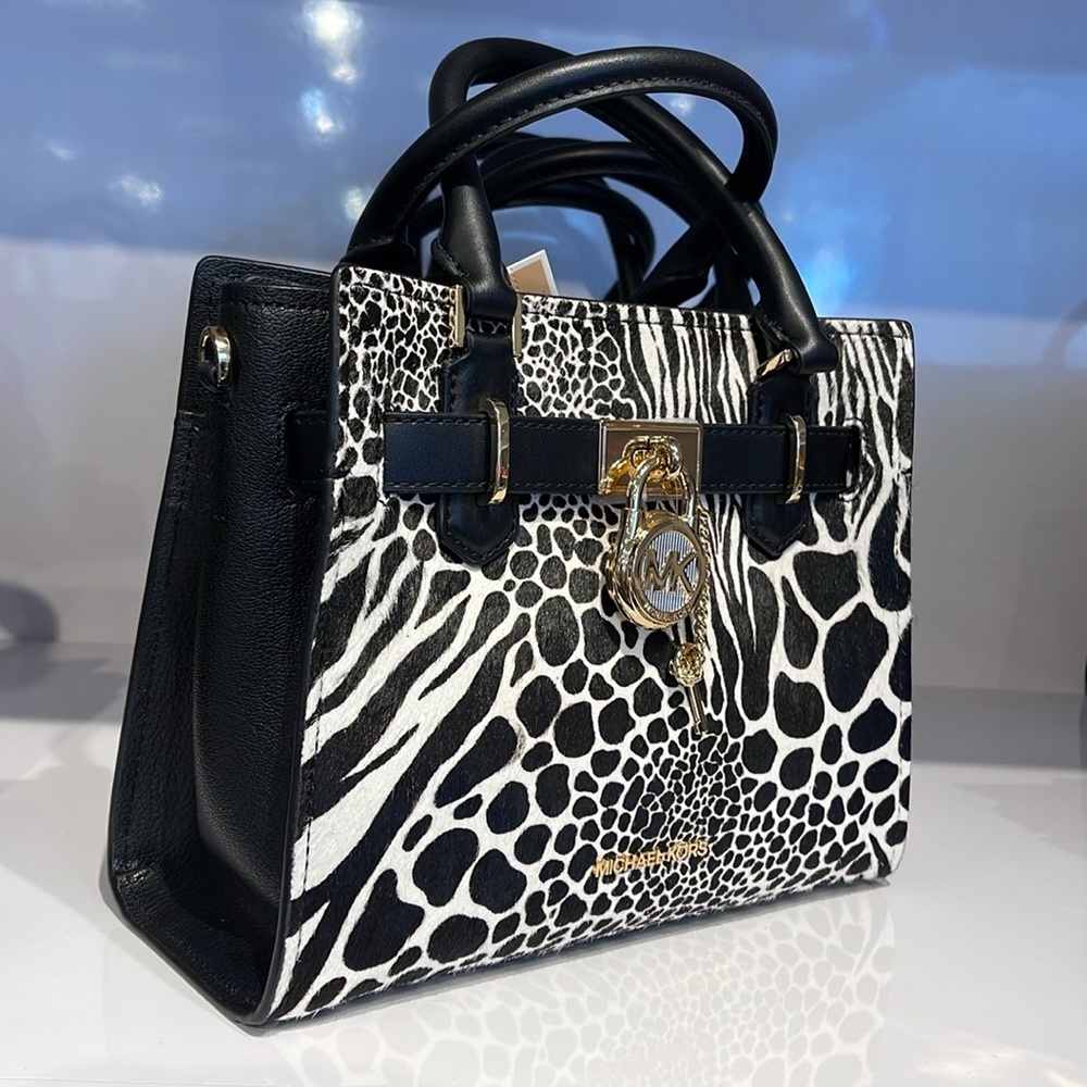 Michael Kors
Hamilton Small Satchel Leather
Color: Black Multi 
NWT - Picture 2 of 16